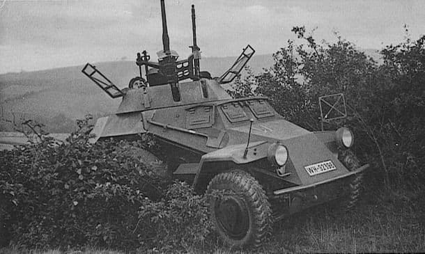Історичне фото Sd. Kfz. 222