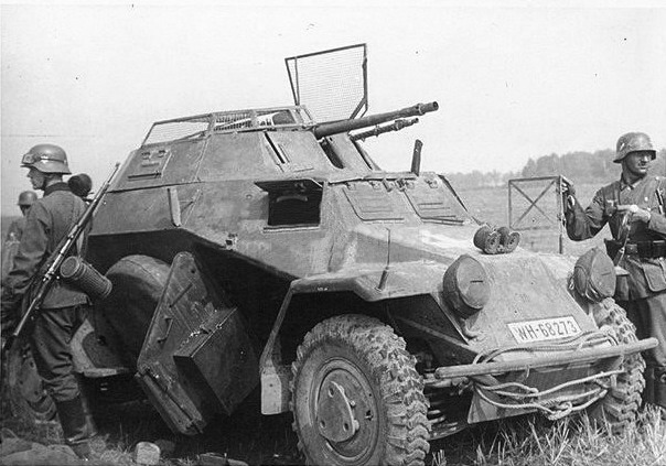 Історичне фото Sd. Kfz. 222