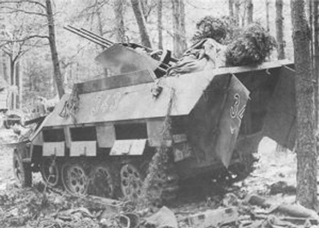 Історичне фото Sd. Kfz. 251