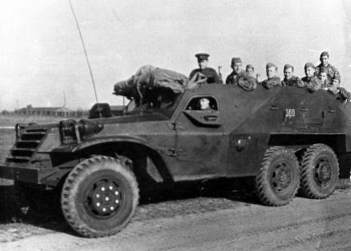 Історичне фото БТР-152