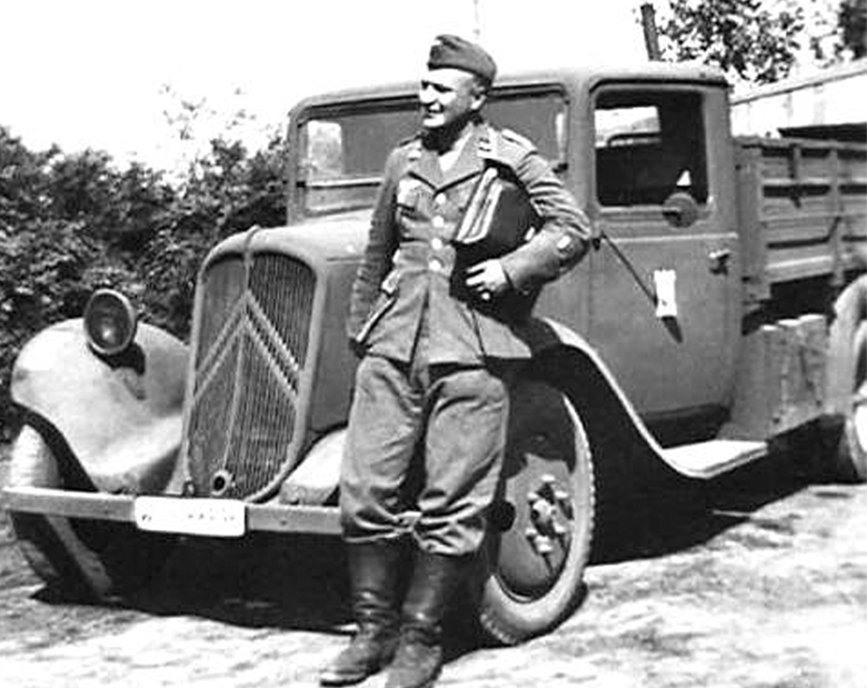 Історичне фото Citroën 23U