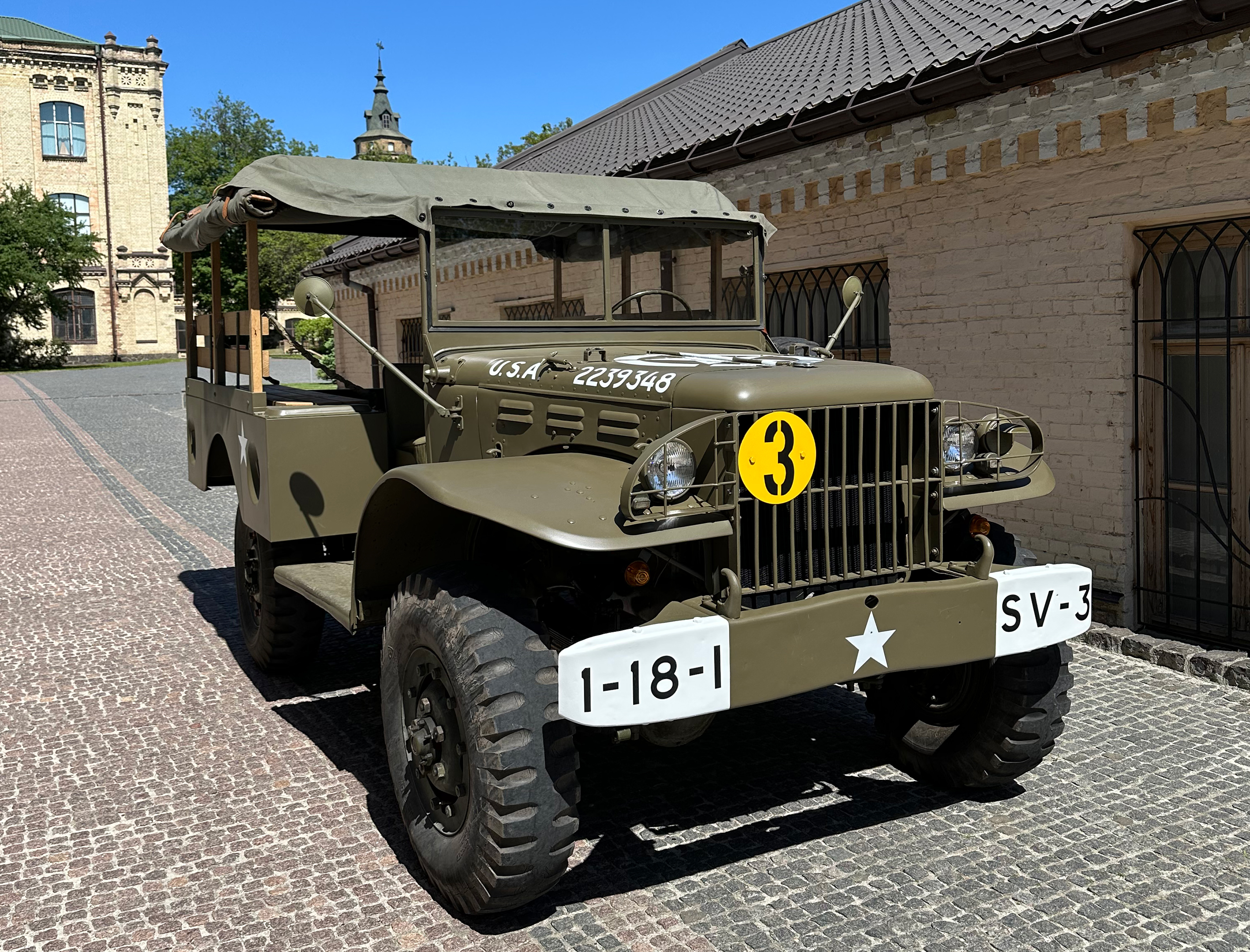 Dodge WC-51 1944