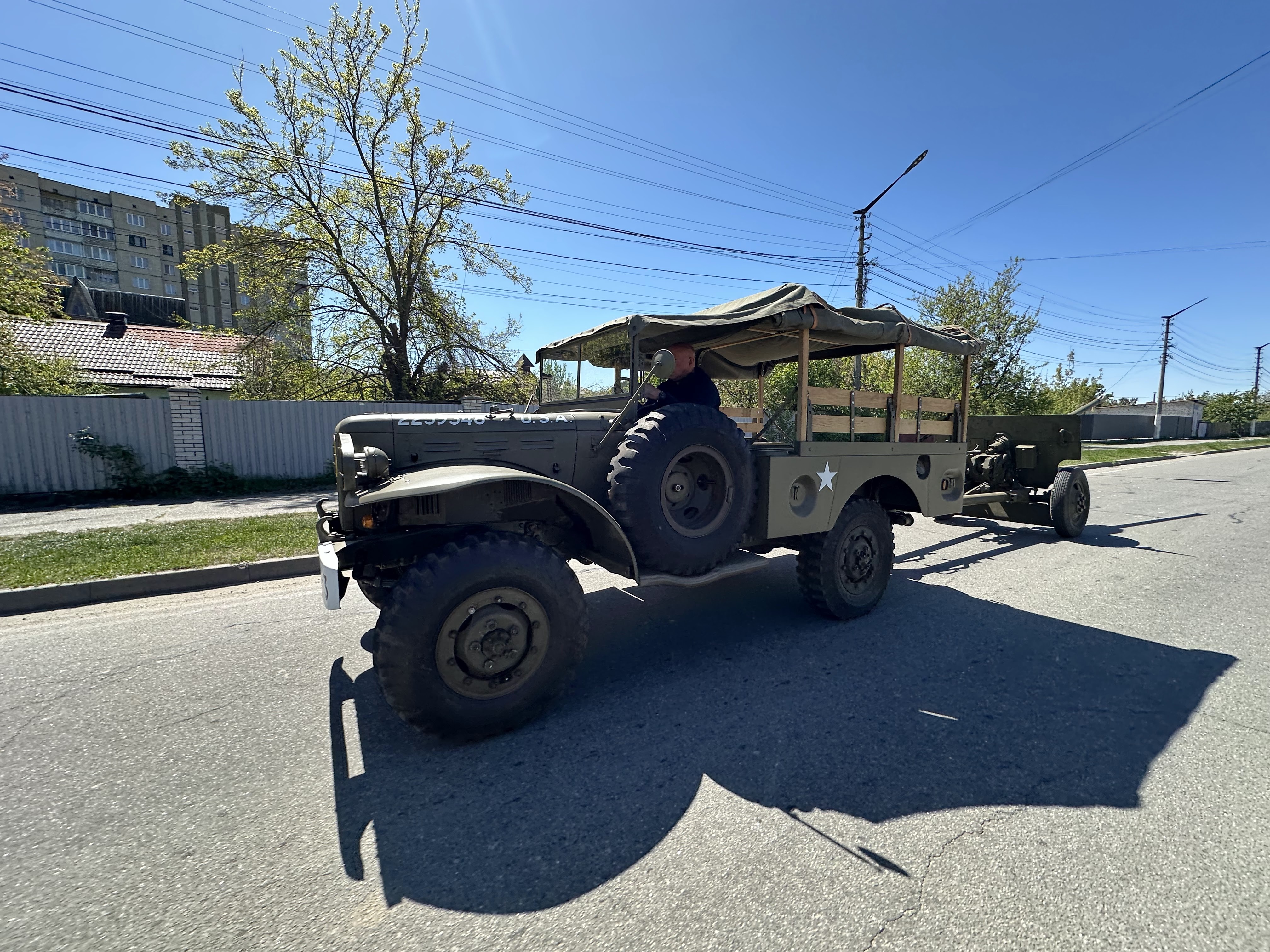 Їдемо на виставку Old Car Land