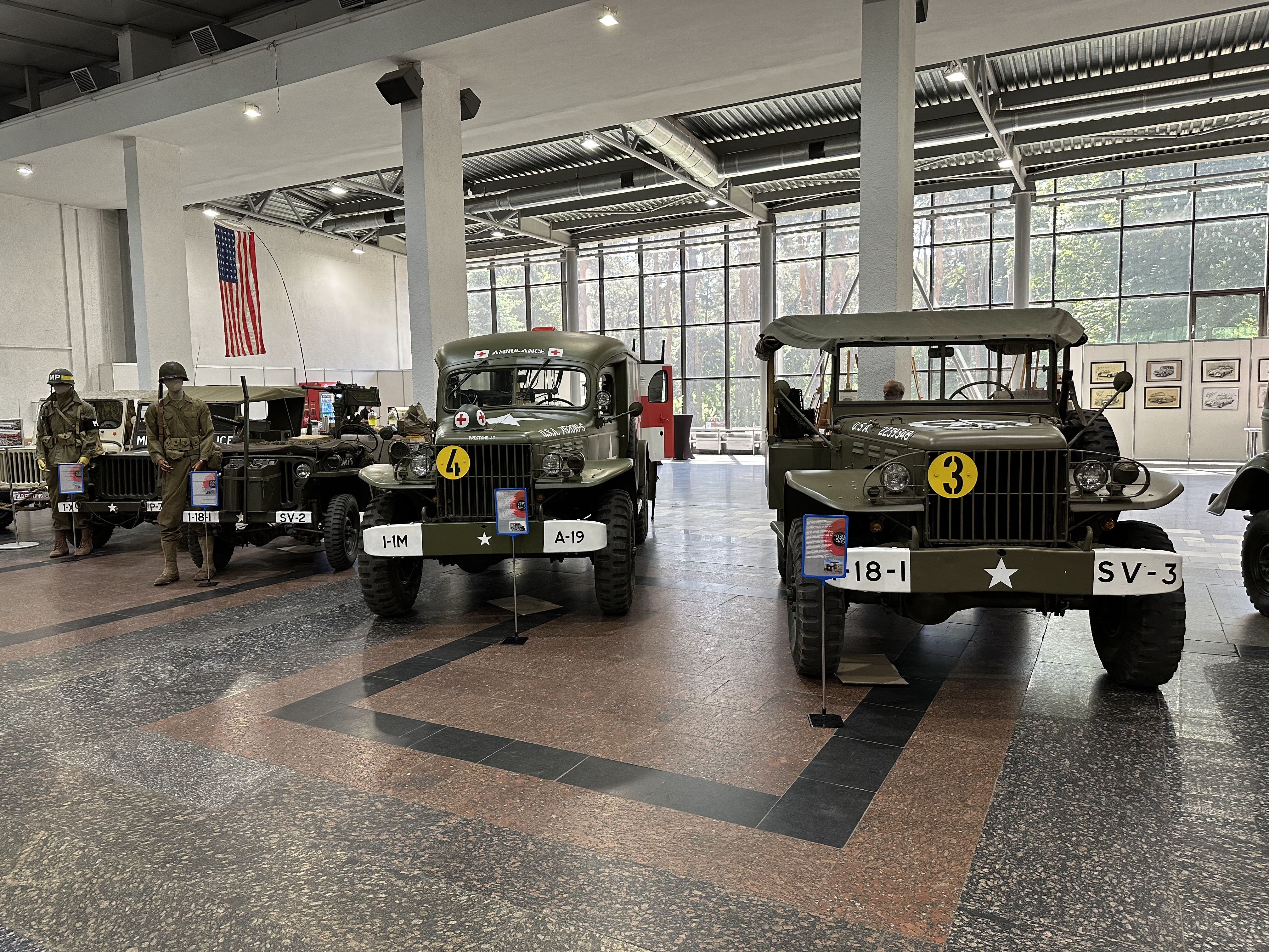 Зірки Old Car Land