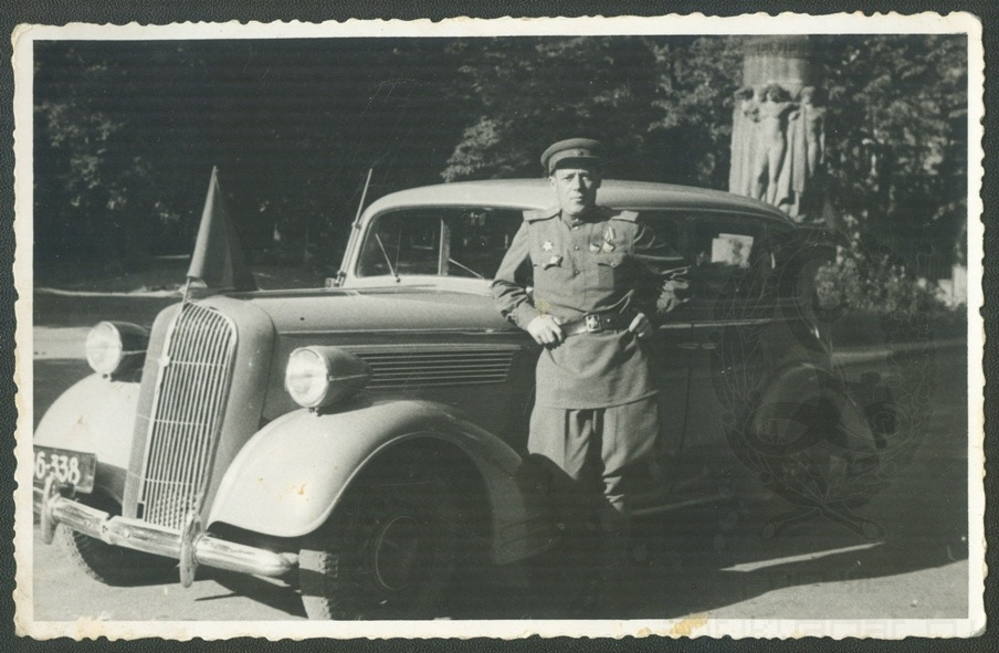 Історичне фото Opel Super 6