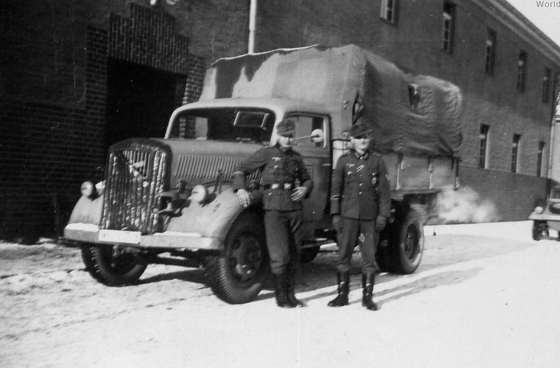 Історичне фото Opel Blitz