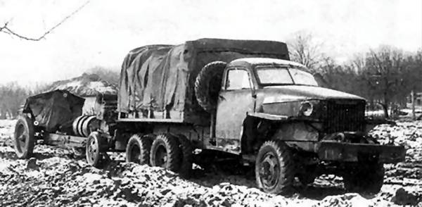 Історичне фото Studebaker US6