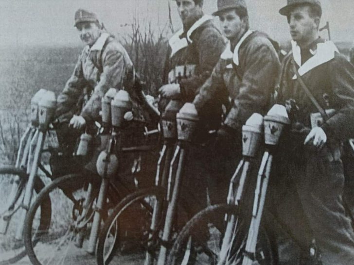 Історичне фото Truppenfahrrad